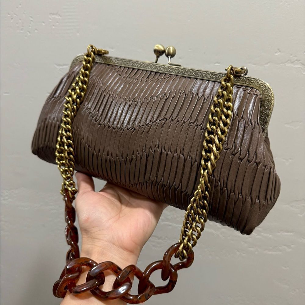 Brownish Pleated Genuine Leather Handmade Retro Kisslock Clutch, Multi Use Purse - Picture 5 of 16